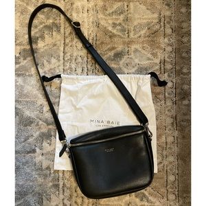 MINA BAIE Black Gold Fanny